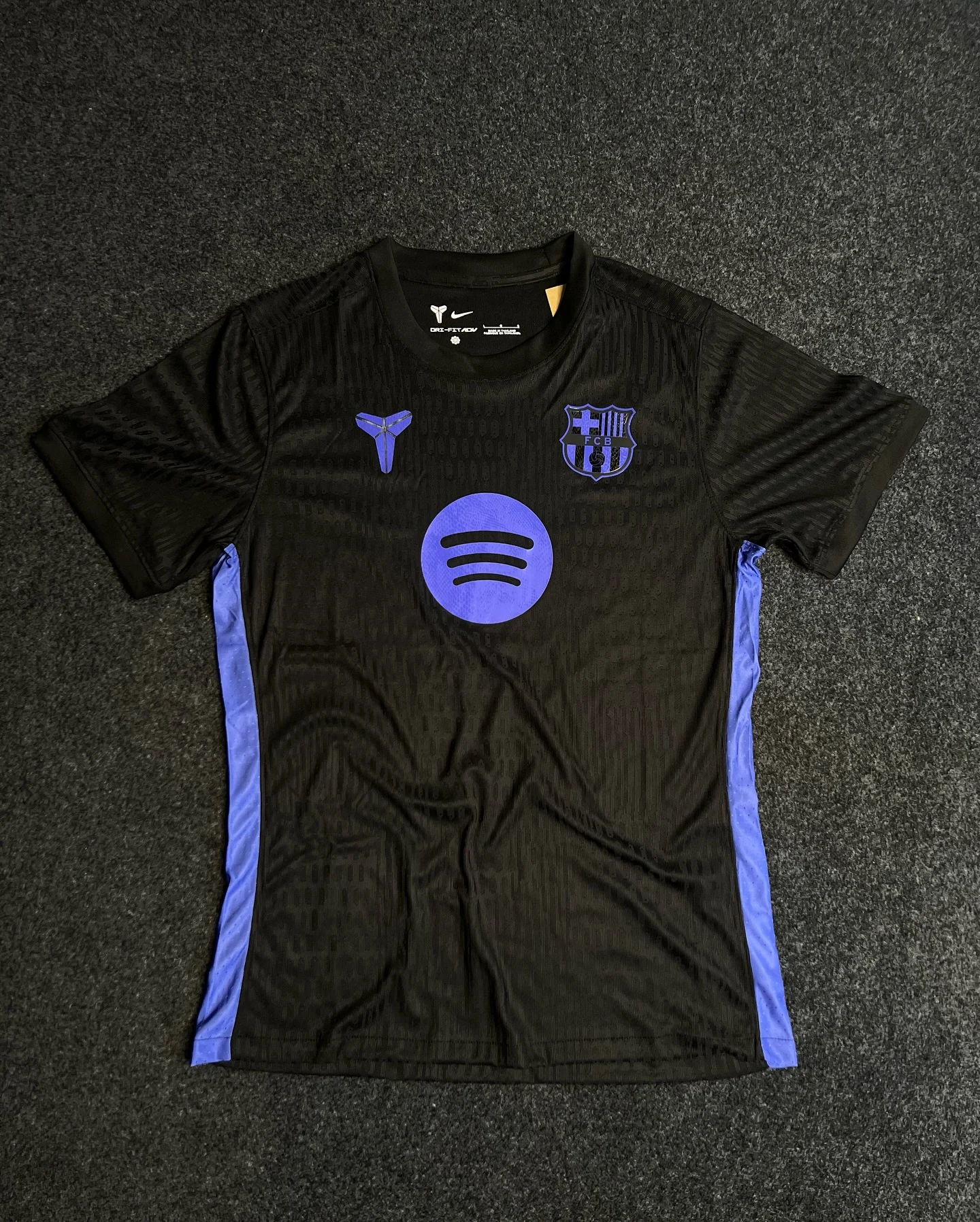 Image of Barcelona Black Mamba player edition kit