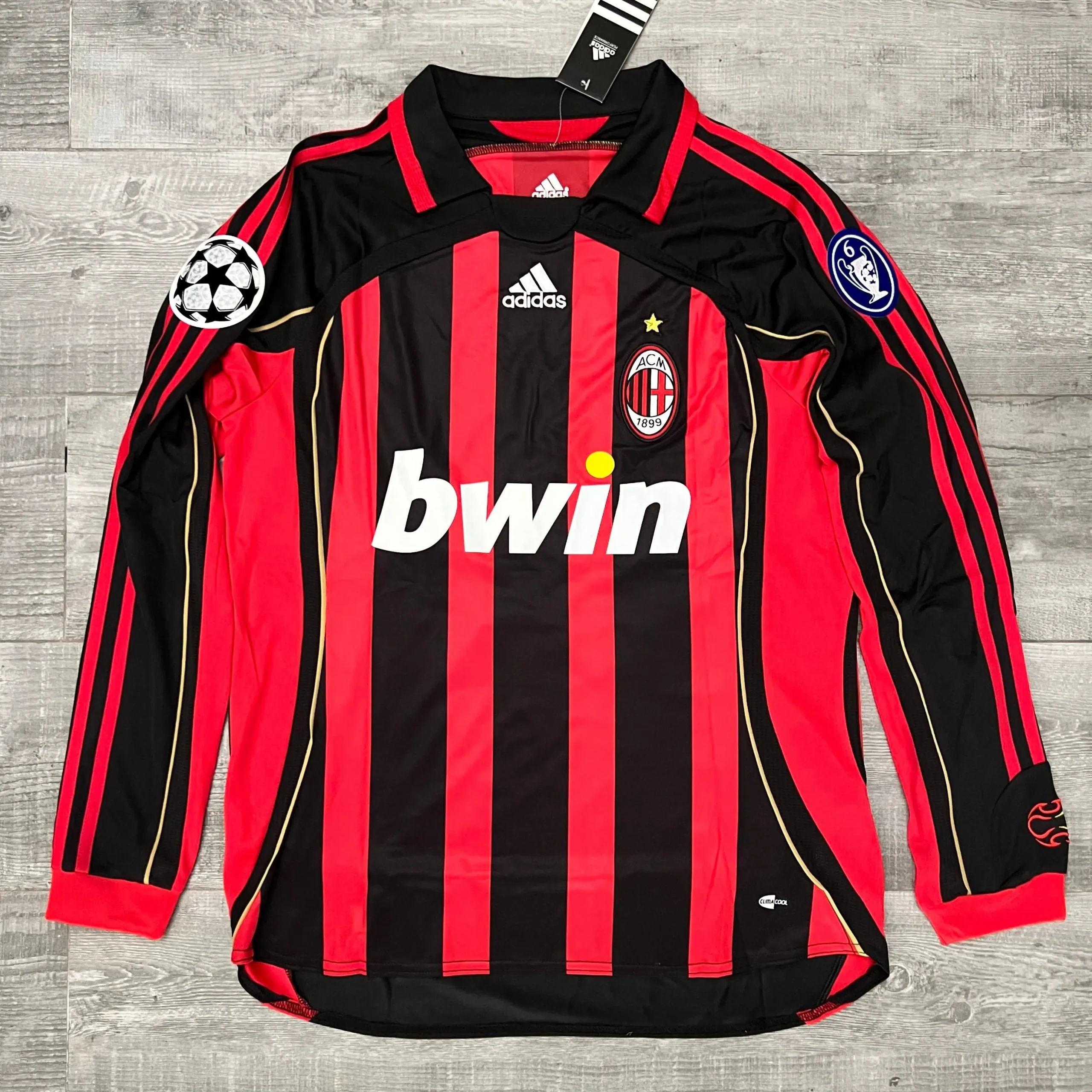 Image of Ac Milan 6-7 Home Kit full Sleeves Retro